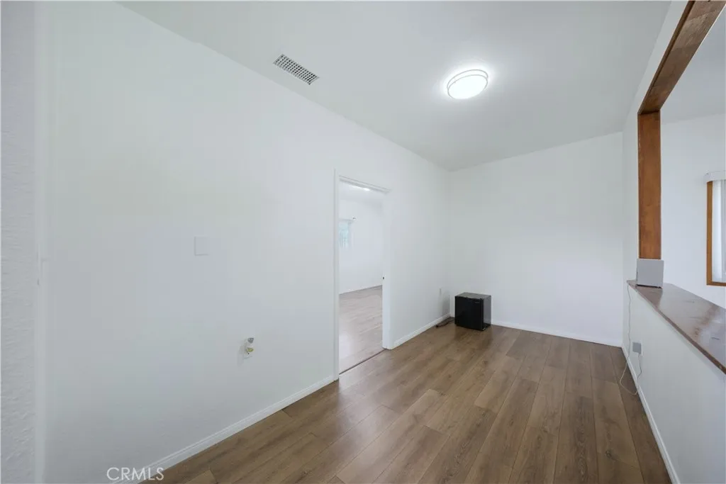 1619 W 163rd, Compton, California 90220 home-pic-11