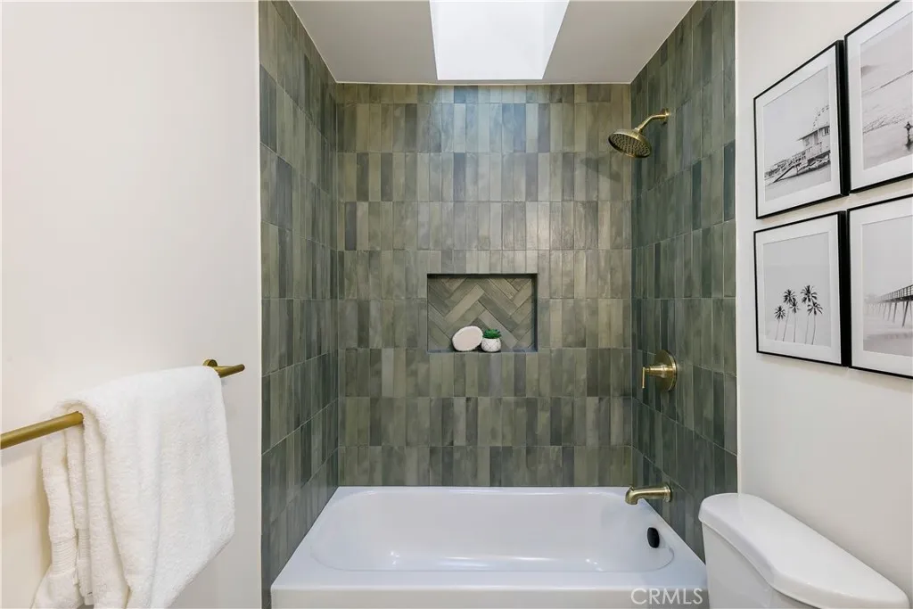 3611 W 153rd Street, Lawndale, California 90260 home-pic-21