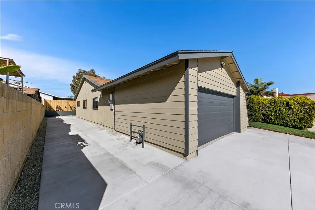 3611 W 153rd Street, Lawndale, California 90260 home-pic-39
