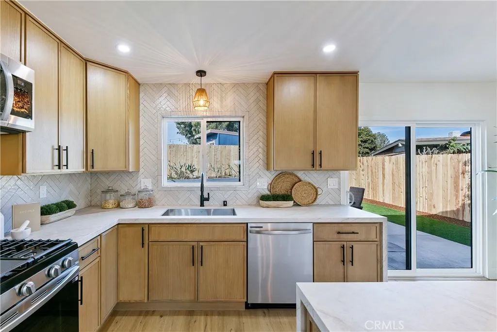 3611 W 153rd Street, Lawndale, California 90260 home-pic-14