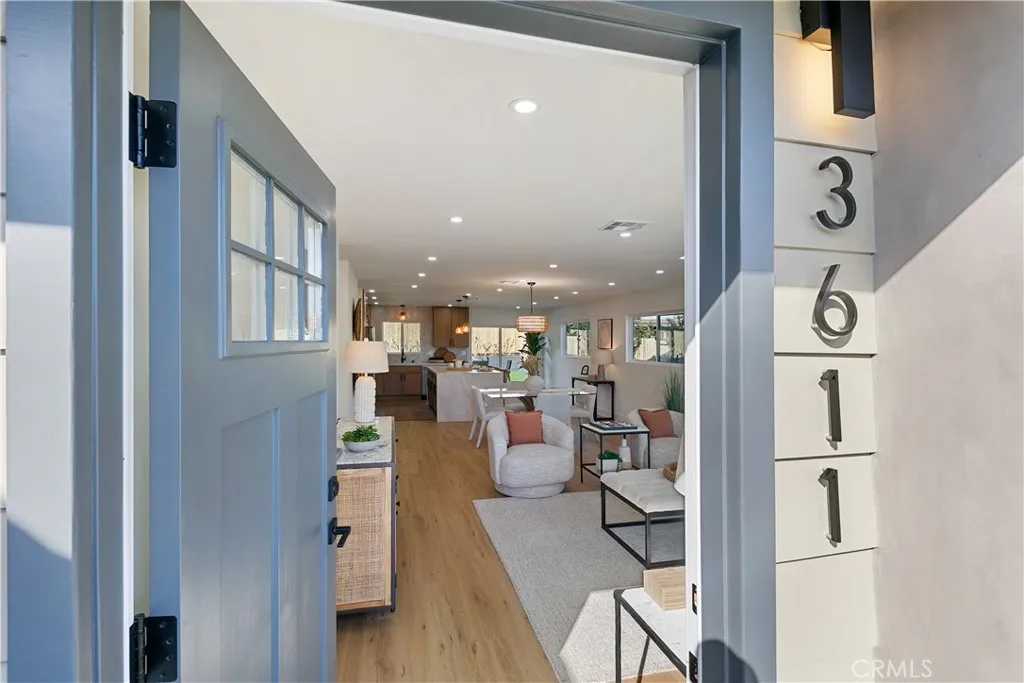 3611 W 153rd Street, Lawndale, California 90260 home-pic-2