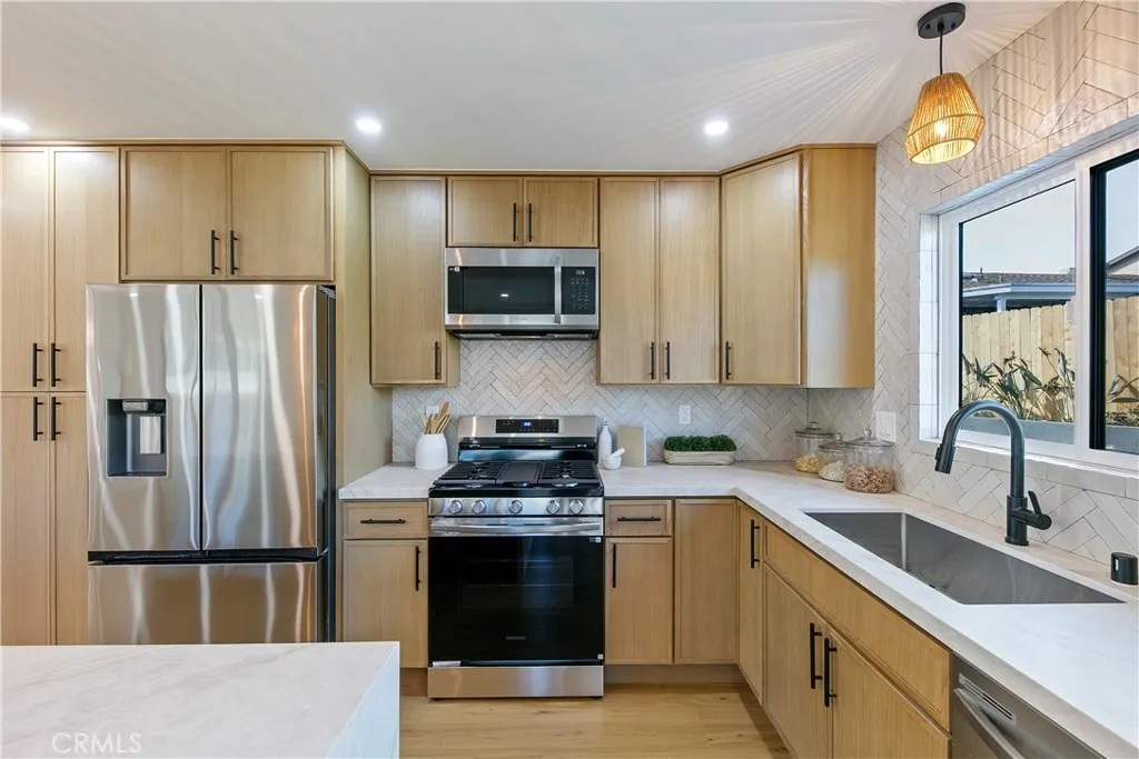 3611 W 153rd Street, Lawndale, California 90260 home-pic-13
