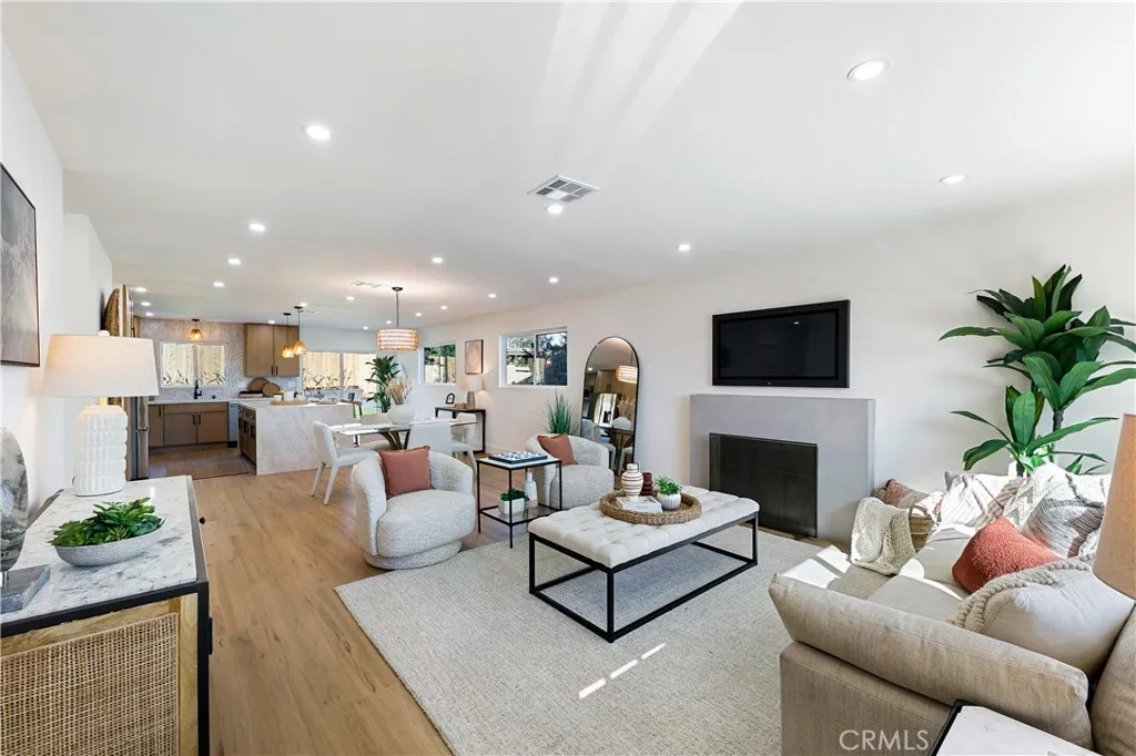 3611 W 153rd Street, Lawndale, California 90260 home-pic-3