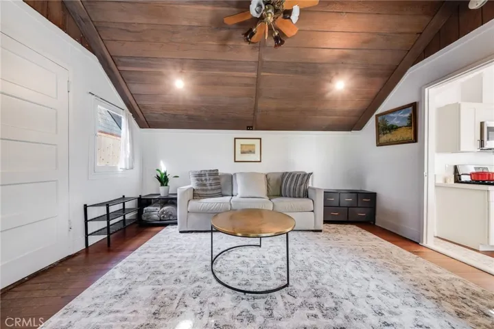 478 Saint Anns, Laguna Beach, California 92651