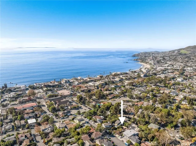 478 Saint Anns, Laguna Beach, California 92651