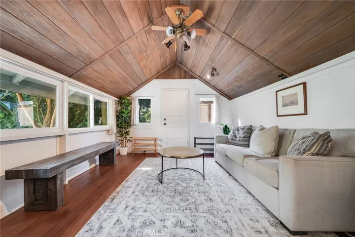 478 Saint Anns, Laguna Beach, California 92651