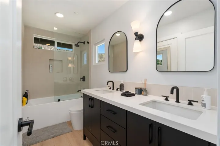 Jack & Jill Bathroom