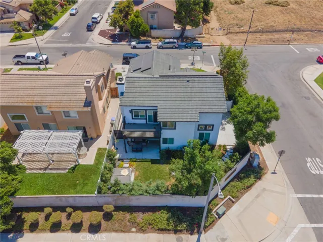 15630 Willow, Fontana, California 92337