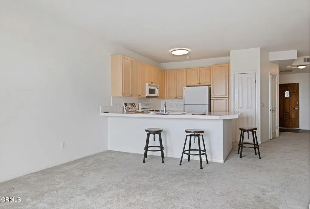 436 Poli Street 301, Ventura, California 93001 home-pic-13