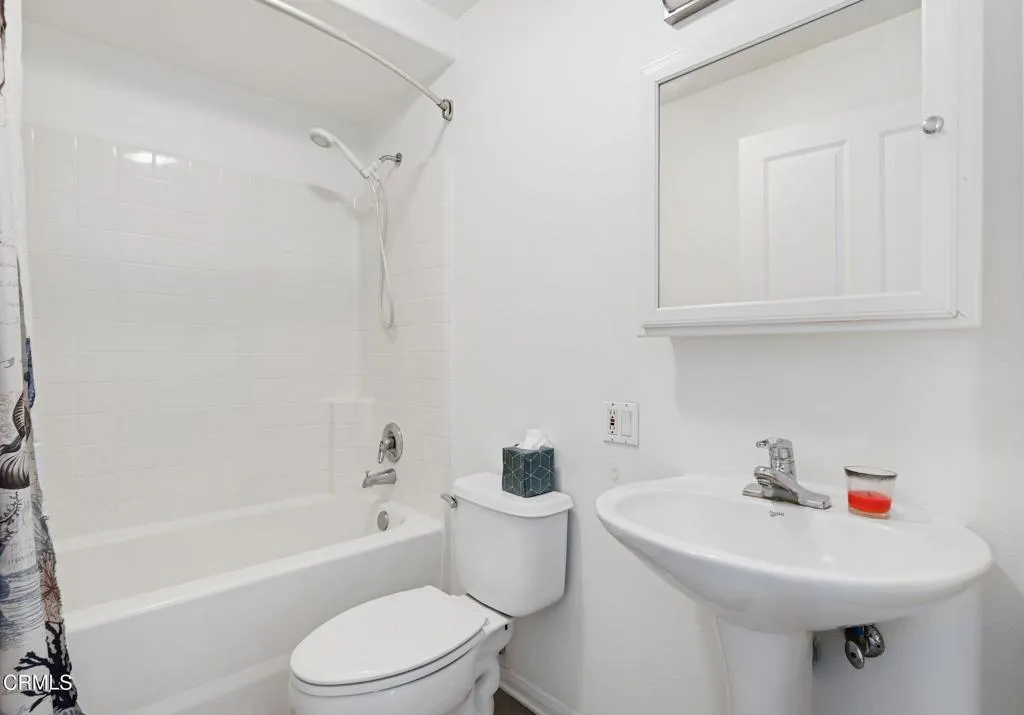 436 Poli Street 301, Ventura, California 93001 home-pic-16