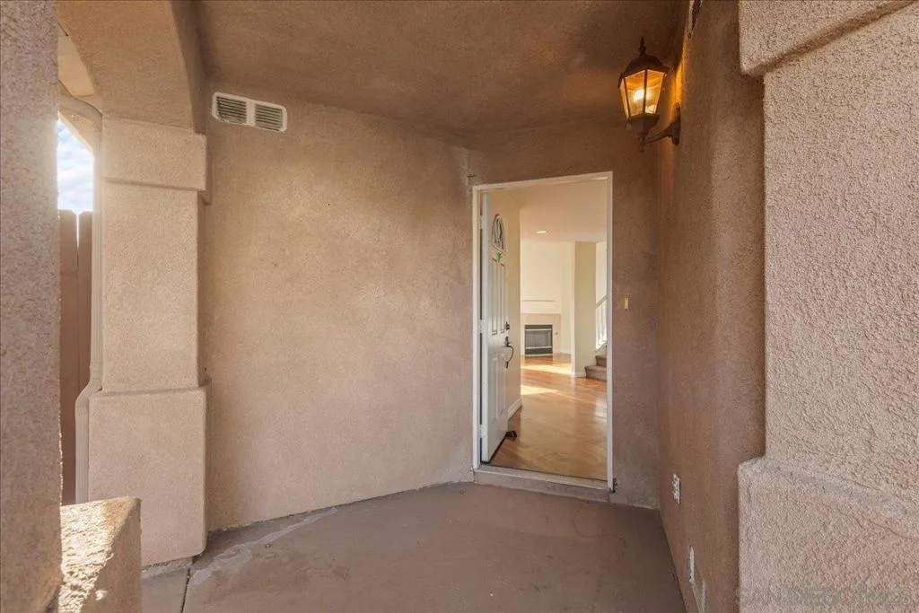 345 Moss St 7, Chula Vista, California 91911 home-pic-5