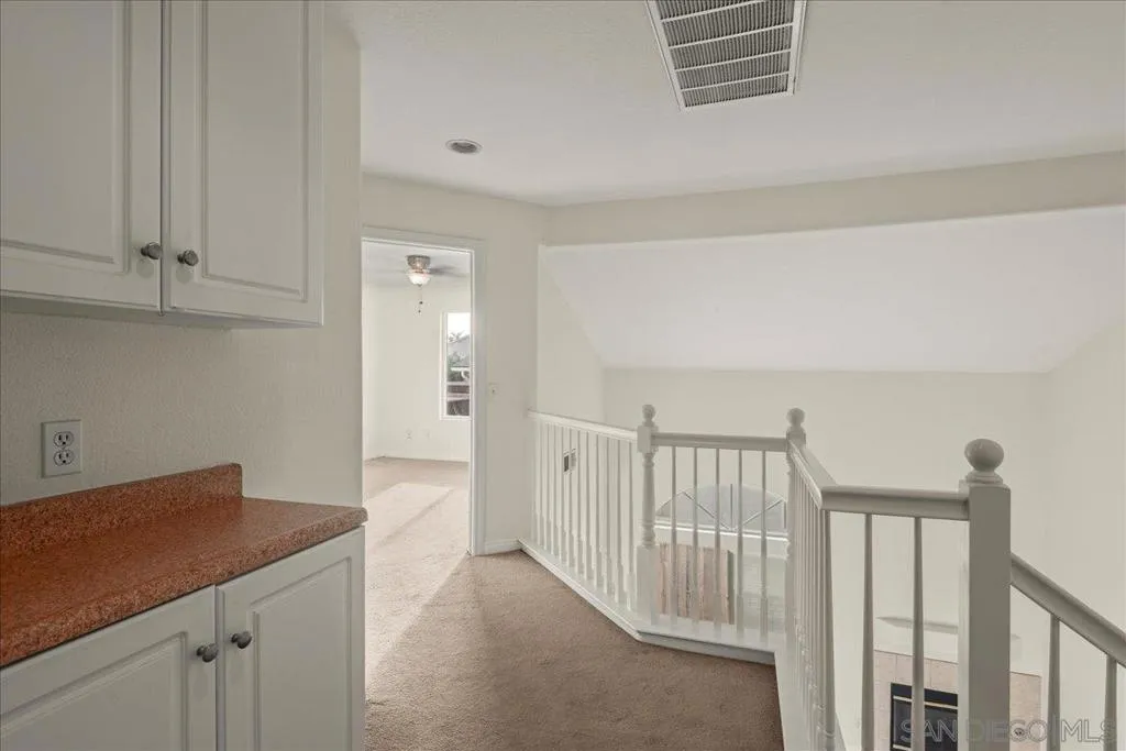 345 Moss St 7, Chula Vista, California 91911 home-pic-33