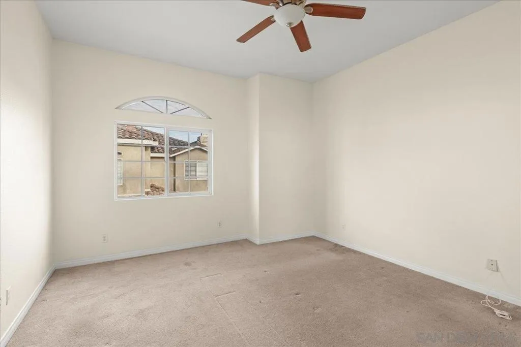 345 Moss St 7, Chula Vista, California 91911 home-pic-36