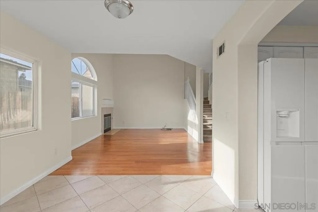 345 Moss St 7, Chula Vista, California 91911 home-pic-25
