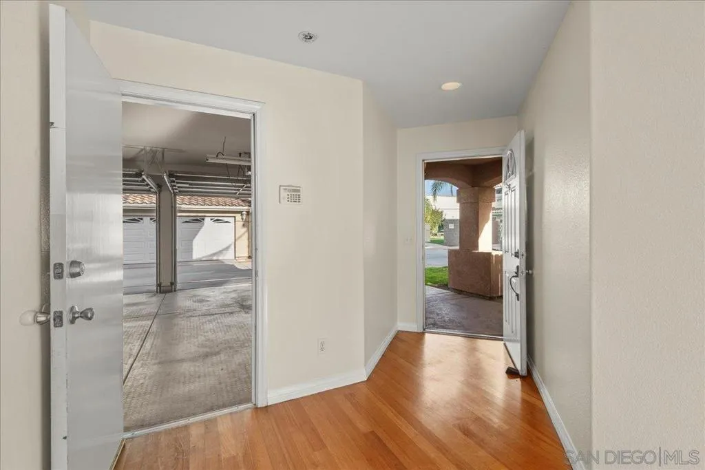 345 Moss St 7, Chula Vista, California 91911 home-pic-7