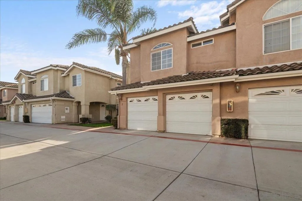 345 Moss St 7, Chula Vista, California 91911 home-pic-3