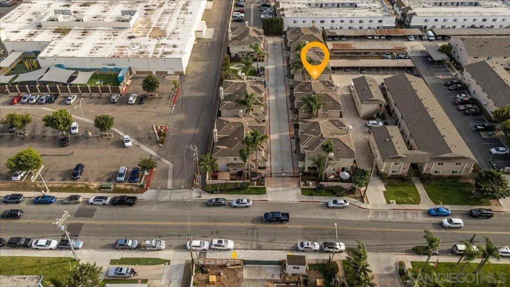 345 Moss St 7, Chula Vista, California 91911 home-pic-41
