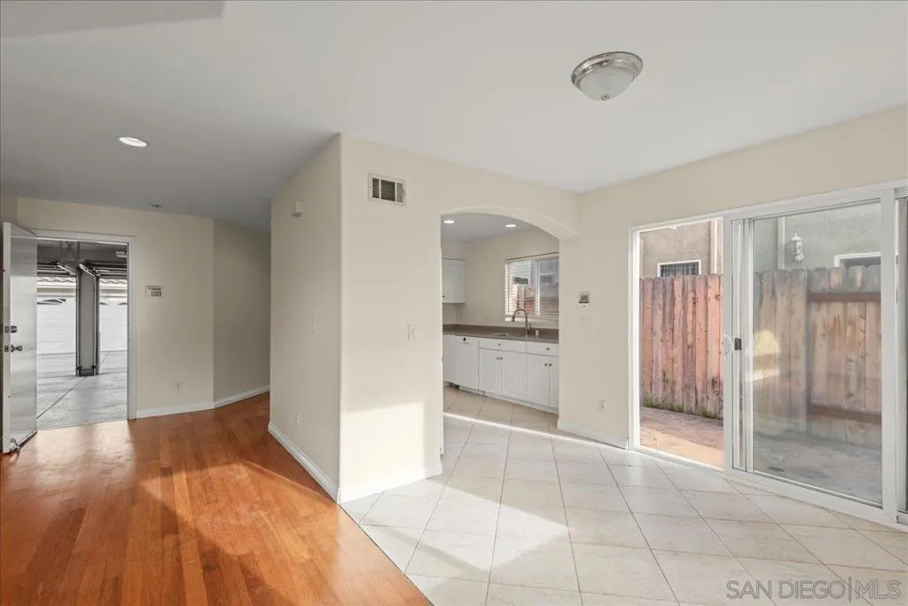 345 Moss St 7, Chula Vista, California 91911 home-pic-16