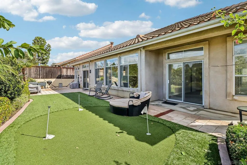 937 Paseo La Cresta, Chula Vista, California 91910 home-pic-39