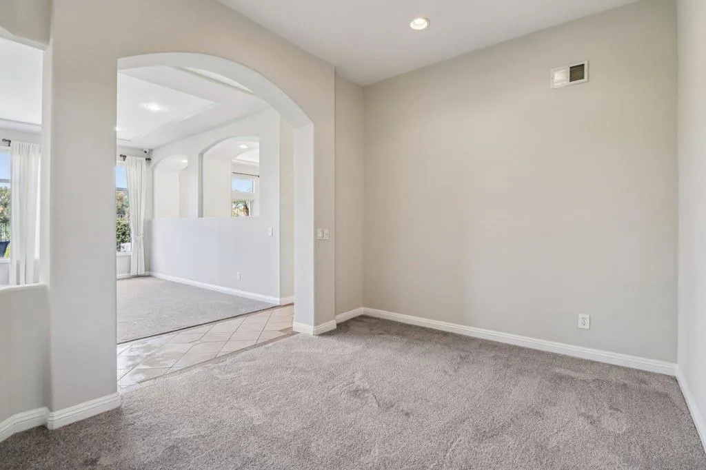 937 Paseo La Cresta, Chula Vista, California 91910 home-pic-26