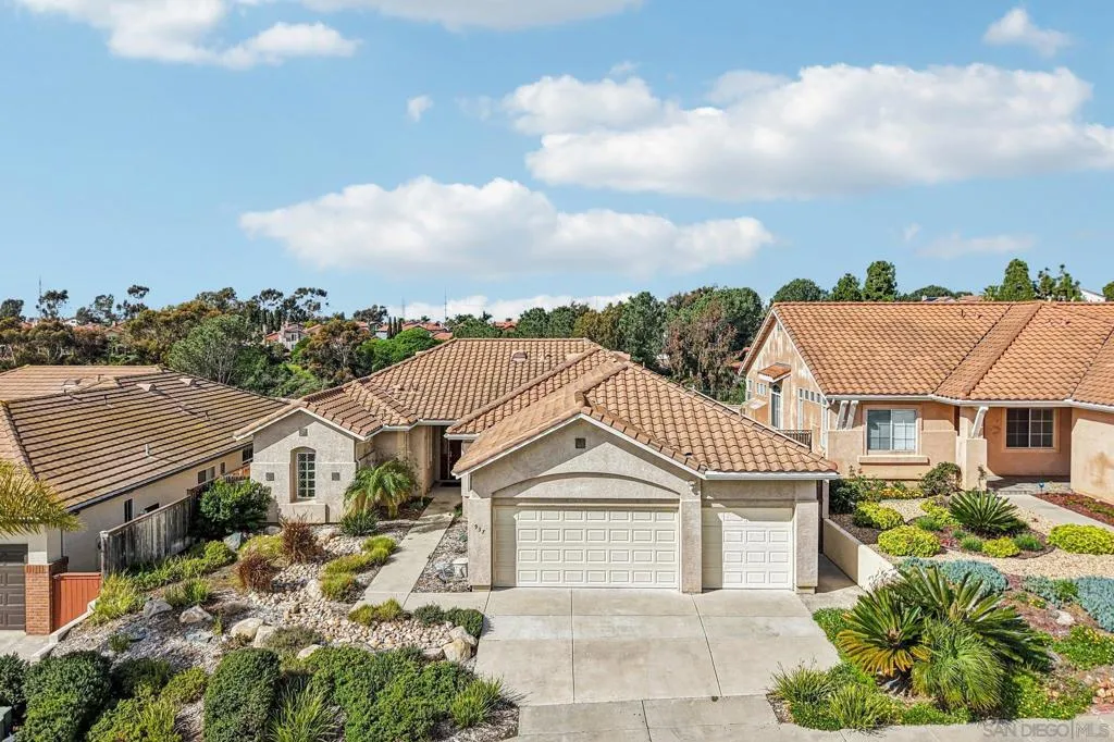 937 Paseo La Cresta, Chula Vista, California 91910 home-pic-41