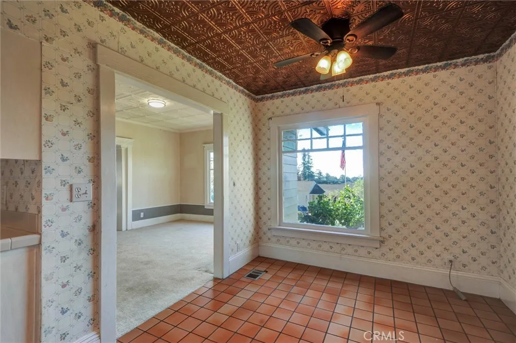 245 W Scenic Drive, Monrovia, California 91016 home-pic-19