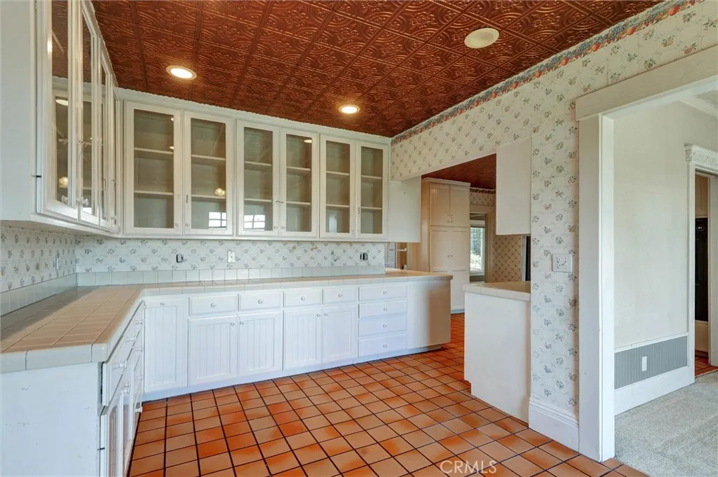 245 W Scenic Drive, Monrovia, California 91016 home-pic-17