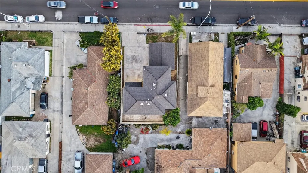 7601 Wilcox Avenue, Cudahy, California 90201 home-pic-33
