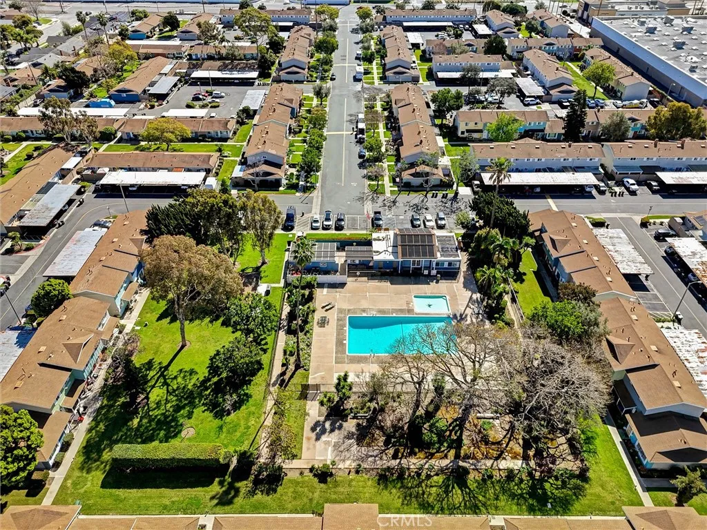 10210 Holburn, Huntington Beach, California 92646 home-pic-13