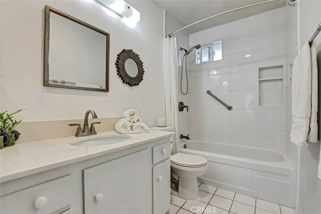 10210 Holburn, Huntington Beach, California 92646 home-pic-6