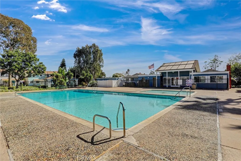 10210 Holburn, Huntington Beach, California 92646 home-pic-17