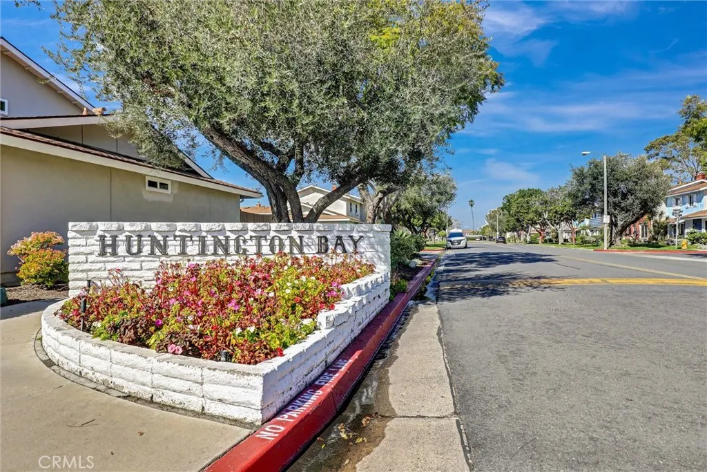 10210 Holburn, Huntington Beach, California 92646 home-pic-18
