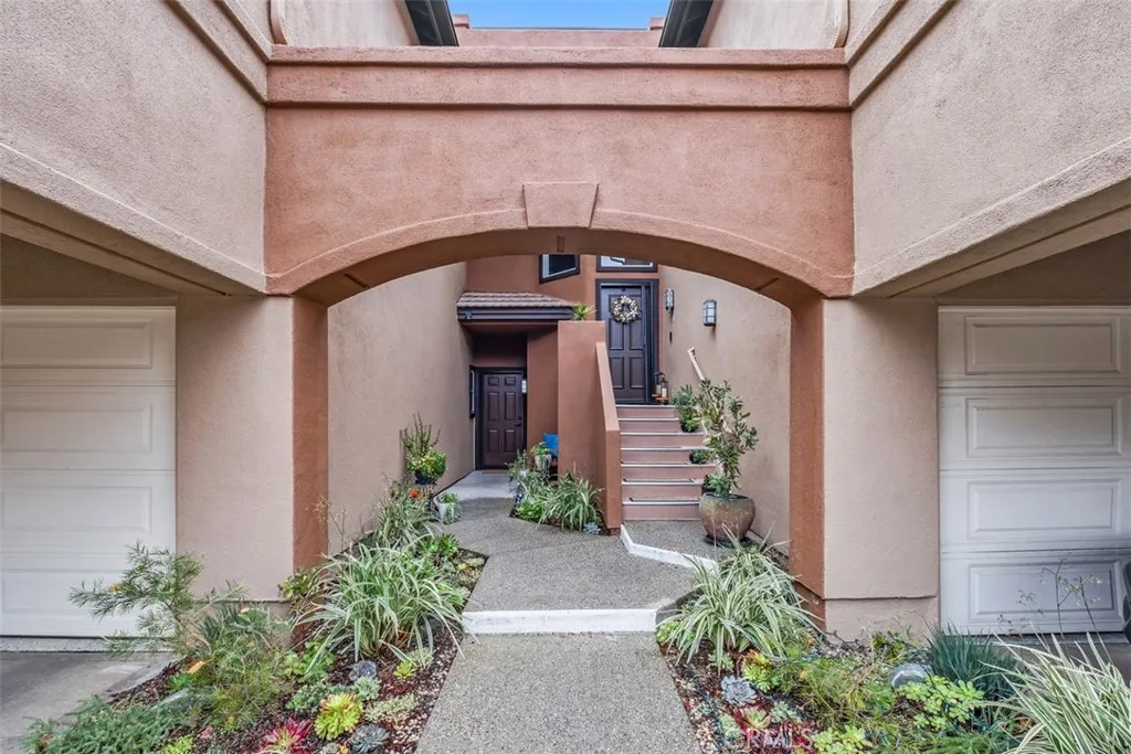 26 Sunbridge, Dana Point, California 92629 home-pic-1