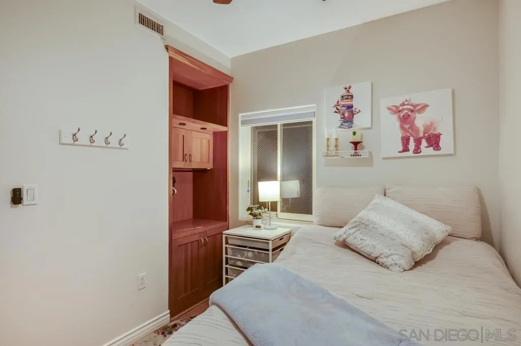 1601 India St 115, San Diego, California 92101 home-pic-17