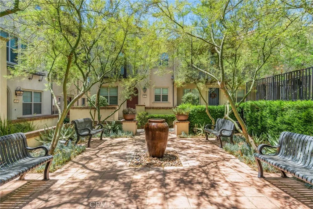 808 Citrus Court, Claremont, California 91711 home-pic-2
