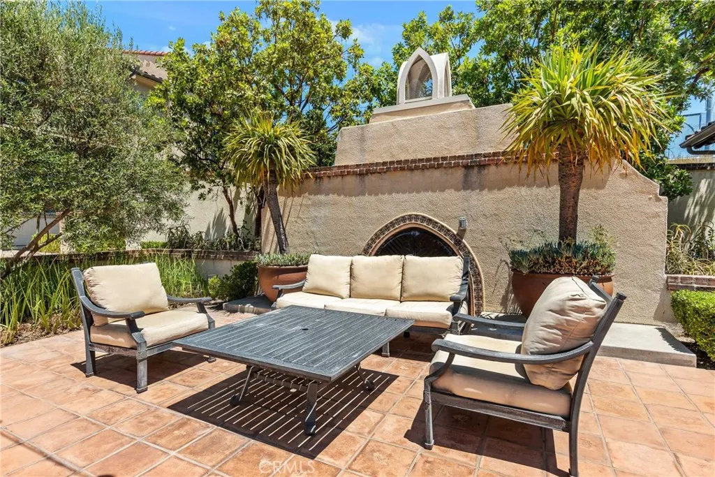 808 Citrus Court, Claremont, California 91711 home-pic-32