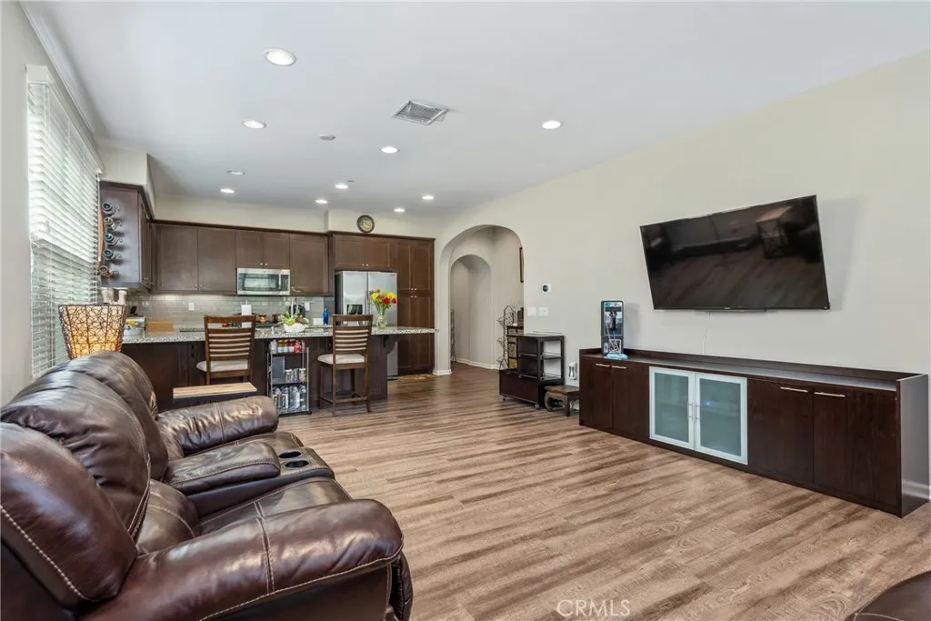808 Citrus Court, Claremont, California 91711 home-pic-8