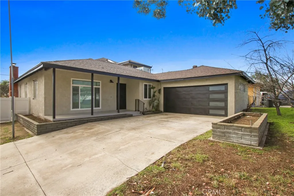 1235 E 35th, San Bernardino, California 92404 home-pic-1