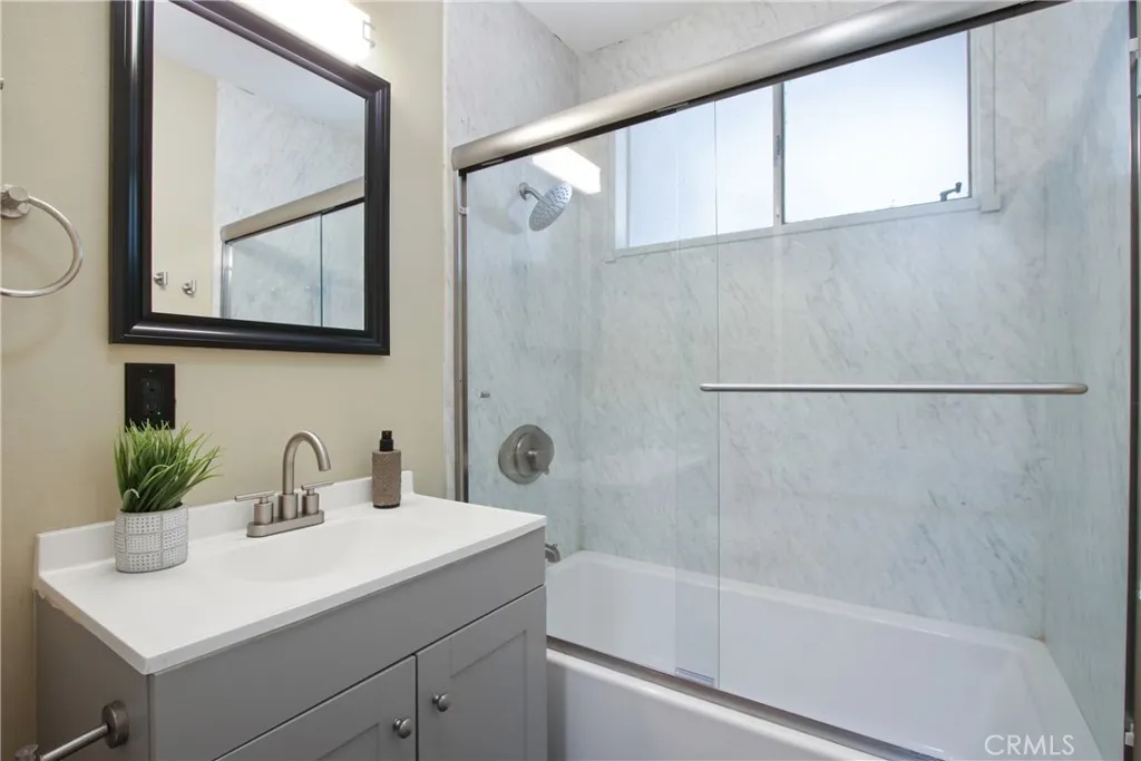 1235 E 35th, San Bernardino, California 92404 home-pic-8