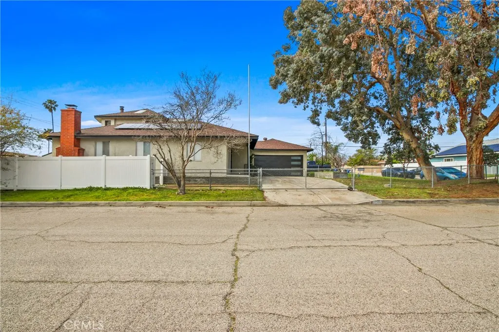 1235 E 35th, San Bernardino, California 92404 home-pic-2