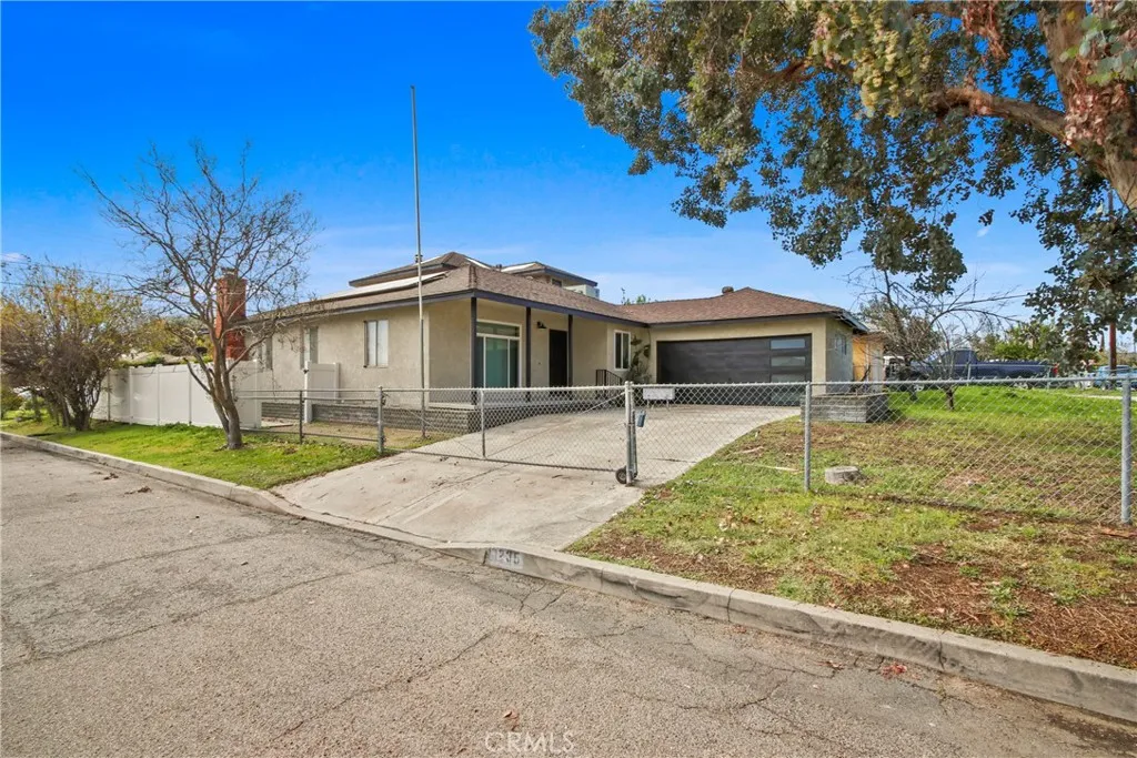 1235 E 35th, San Bernardino, California 92404 home-pic-3