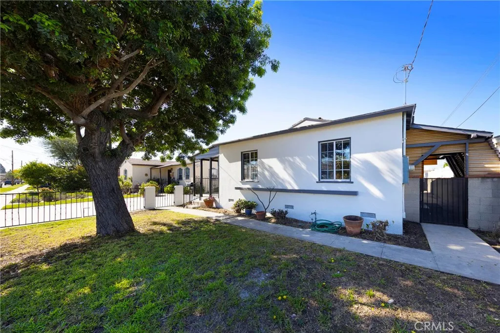 15613 Thornlake Avenue, Norwalk, California 90650 home-pic-29