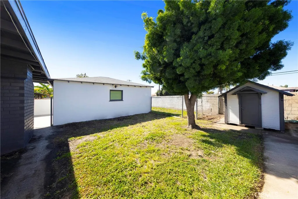 15613 Thornlake Avenue, Norwalk, California 90650 home-pic-27