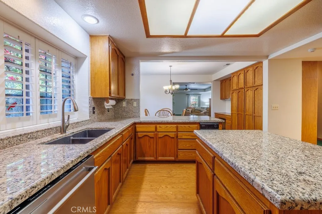 30628 Kristin Court, Redlands, California 92373 home-pic-4