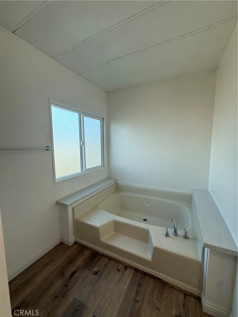 32883 Newberry Road, Newberry Springs, California 92365 home-pic-10