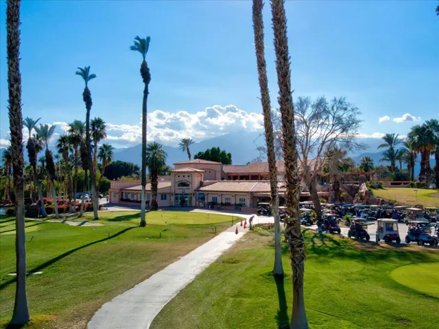 32-INDIAN PALMS CC - 2