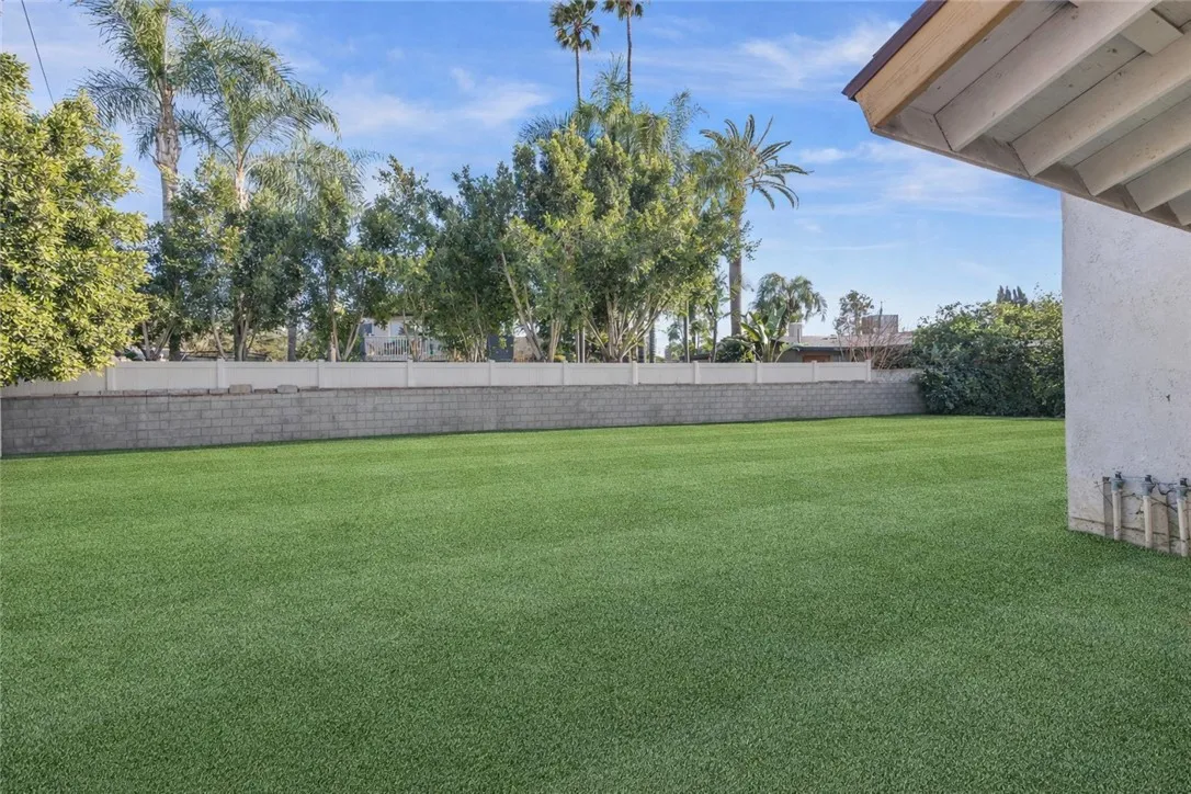 6762 Rainier Court, Riverside, California 92506 home-pic-19