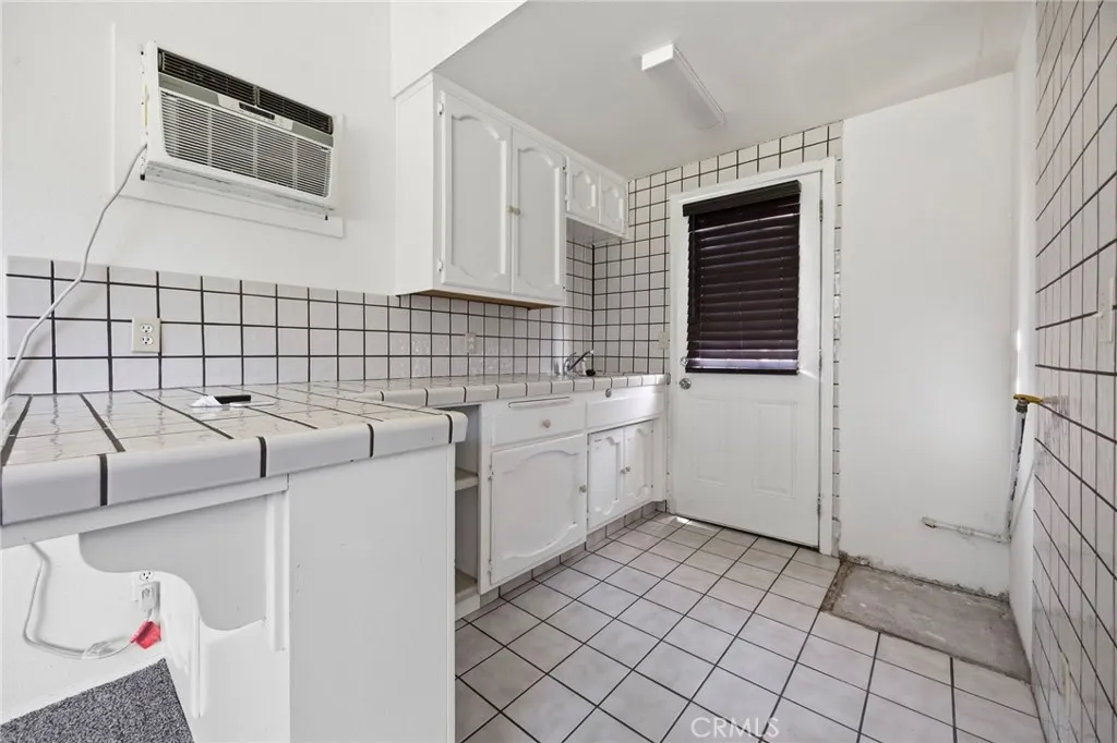6762 Rainier Court, Riverside, California 92506 home-pic-14