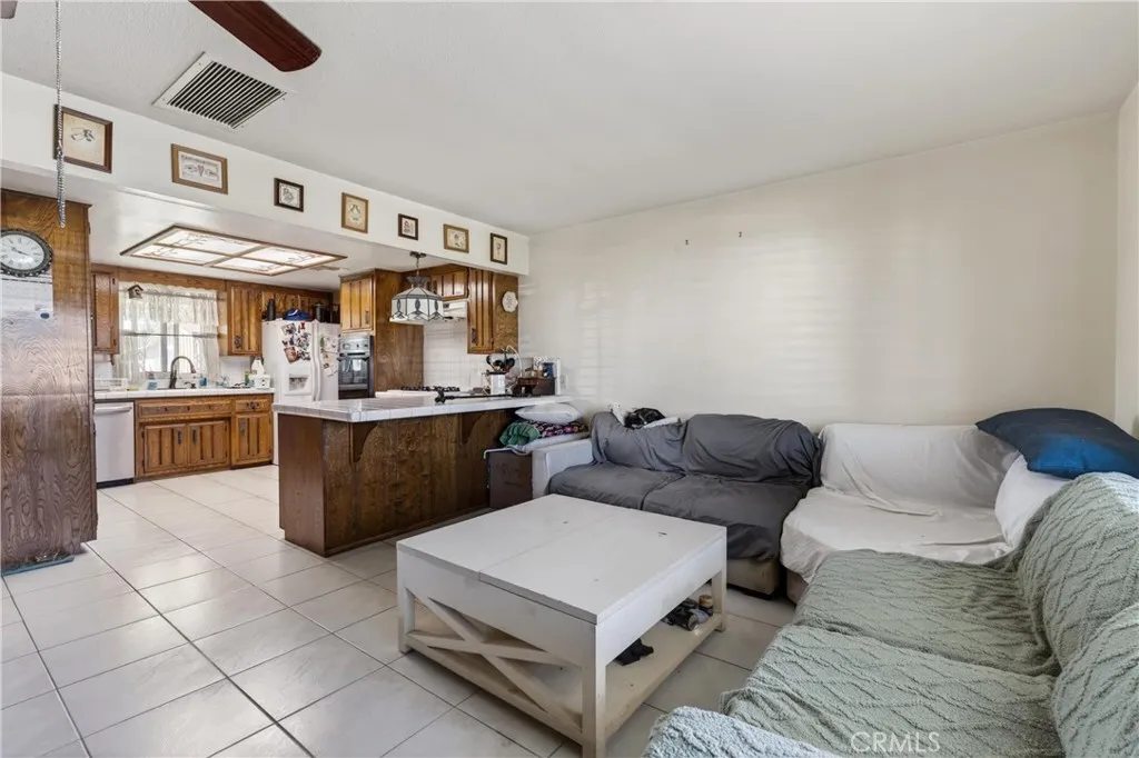 6221 Garfield, Chino, California 91710 home-pic-15