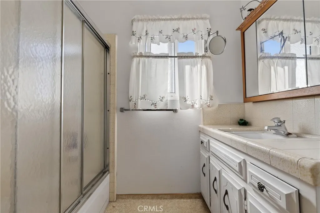 6221 Garfield, Chino, California 91710 home-pic-37